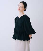 バルーンパフショルブラウス