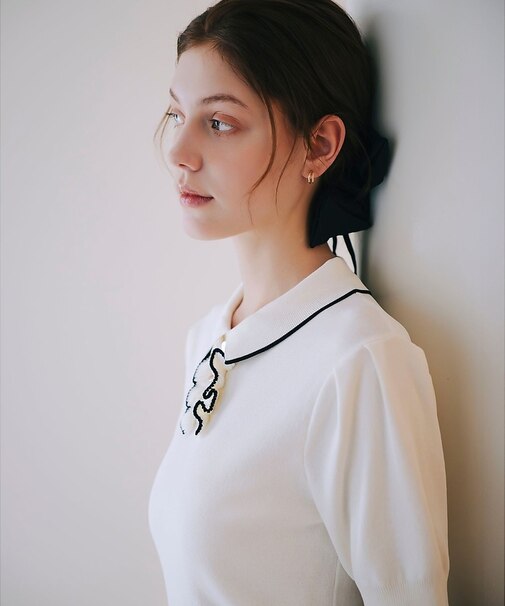 前立てフリルパフショルニット