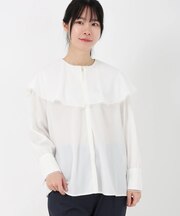 ケープカラーブラウス