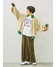 カーキ