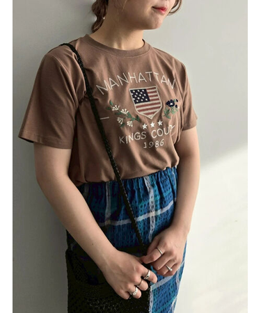 チェーン刺繍Tシャツ
