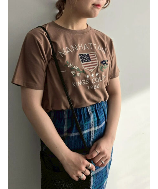 チェーン刺繍Tシャツ