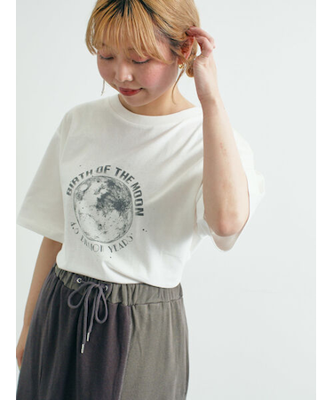 ギャラクシープリントTシャツ