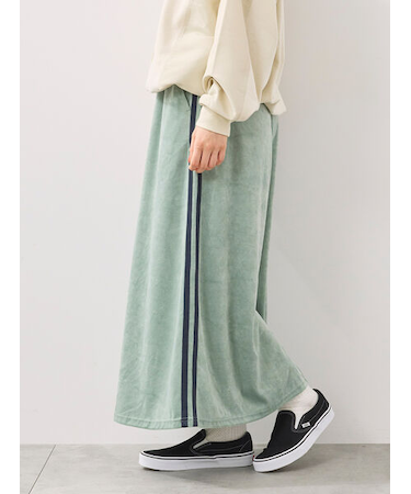 ラビットベロアスカート