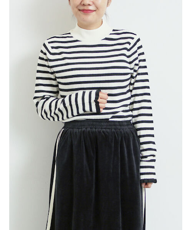 アソートフリルニット