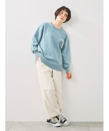 ロゴ刺繍ニットプルオーバー