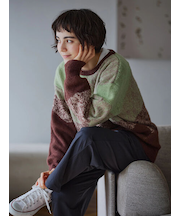 グラデーションニットプルオーバー