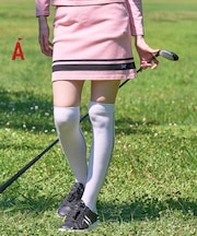 ヘムラインニットスカート