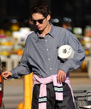 ◆オンラインストア限定◆コットン ビッグGFロゴ シャンブレー カジュアルシャツ Traditional Fit