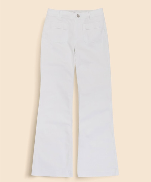 コットンブレンド　フロントパッチポケット　フレアレッグ　デニムパンツ