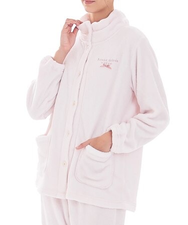 スノーパウダームジスタンドカラーパジャマ 上下セット ルームウェア 部屋着 あたたか 厚手 ふわふわ ふわもこ 着心地がいい 手触り やわらか リラックス 大人可愛い かわいい 無地