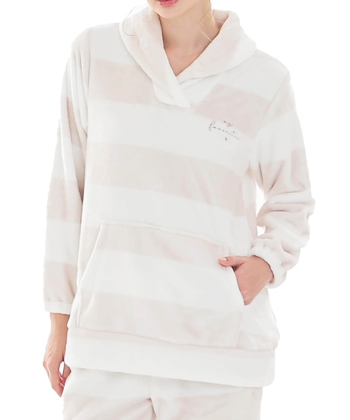 スノーパウダーボーダーショールカラーパジャマ 上下セット ルームウェア 部屋着 あたたか 厚手 ふわふわ ふわもこ 着心地がいい 手触り やわらか リラックス 大人可愛い かわいい