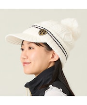 【取り外し可能】ポンポン付きニットキャップ