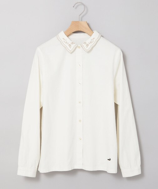 襟刺繡 デザイン ブラウス