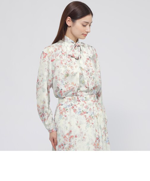 【ウォッシャブル】ボタニカルブルームプリント　ブラウス