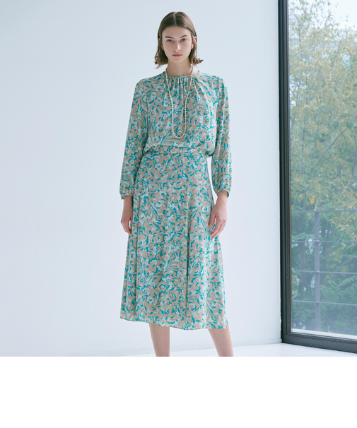 【ウォッシャブル】シャドーフラワープリント　ブラウス