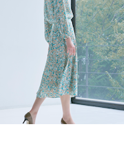 【ウォッシャブル】シャドーフラワープリント　スカート