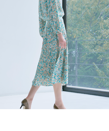 【ウォッシャブル】シャドーフラワープリント　スカート