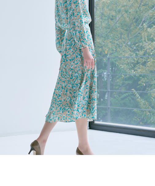 【ウォッシャブル】シャドーフラワープリント　スカート