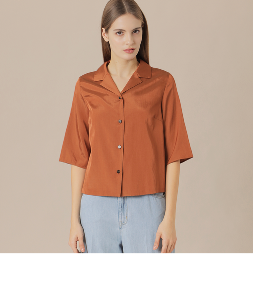 シルキーサテンブラウス