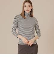 【SUPER FINE LAB.】メルテッドサウラコットンタートルネックプルオーバー