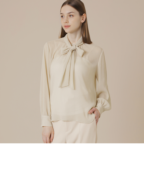 ポリエステルクレープブラウス