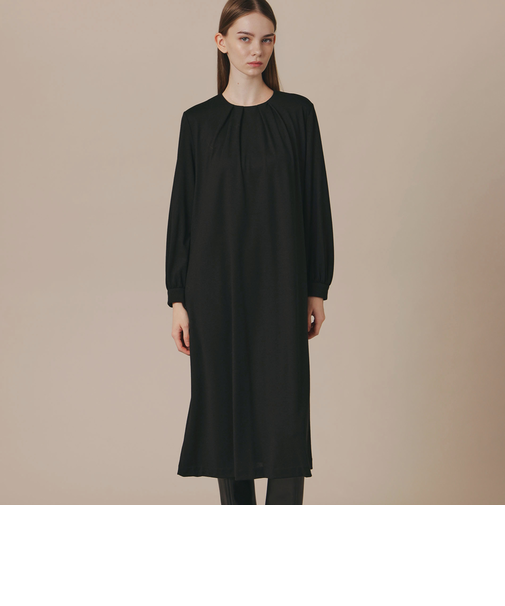 ウールプレーティングワンピース
