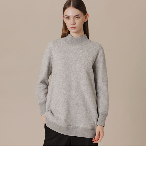 フラッシュドソフトカラーニットプルオーバー