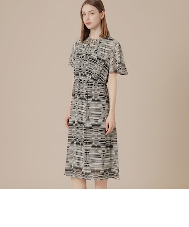 ダイヤボーダープリントワンピース