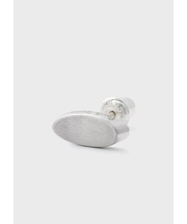 "Curved Oval" シングルピアス