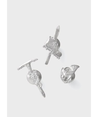 "Alpine Motifs" ピンバッジ