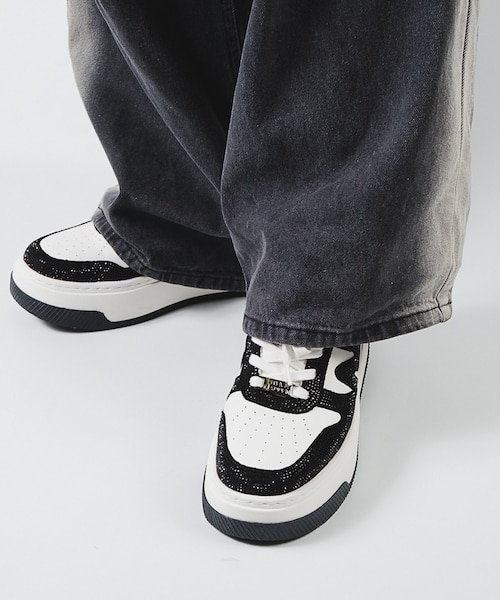 DYNAMO-R スワロディテール厚底スニーカー｜スティーブマデンの通販