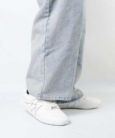 FREEKICK ローカットスニーカー