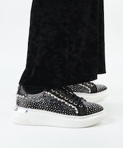 GLORIES パールビジューレースアップスニーカー