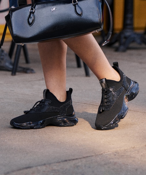 MATCH-RE ストーンスポーティースニーカー