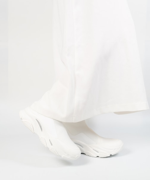 VROOMS バッグジップスニーカーブーツ