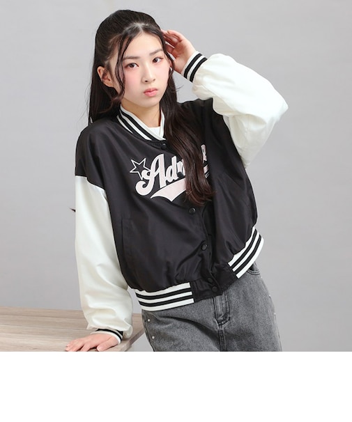 チアロゴアップリケスタジャン