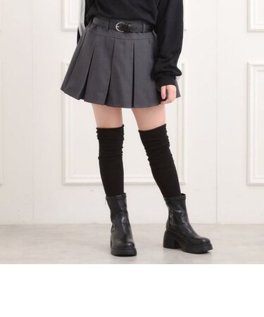 ベルト付きプリーツスカート