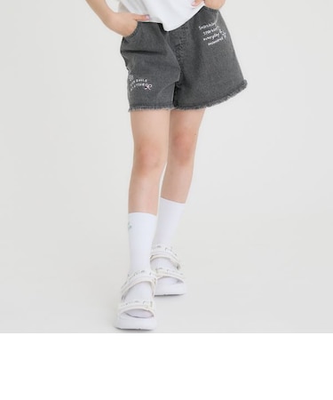 レタリング刺しゅうショートパンツ