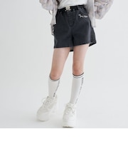 ベルトつきショートパンツ