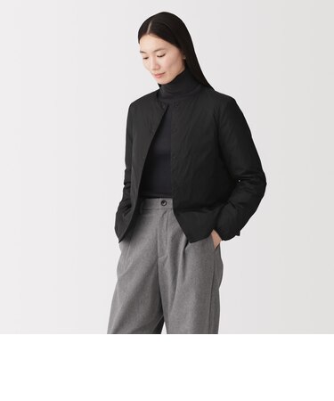 婦人　軽量ダウンポケッタブルノーカラージャケット