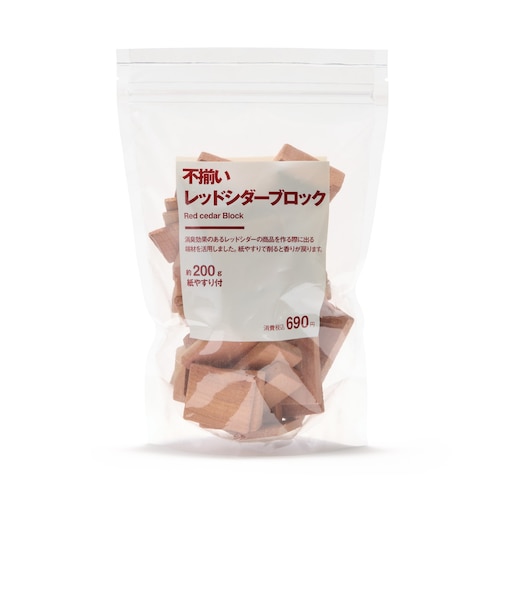 不揃いレッドシダーブロック