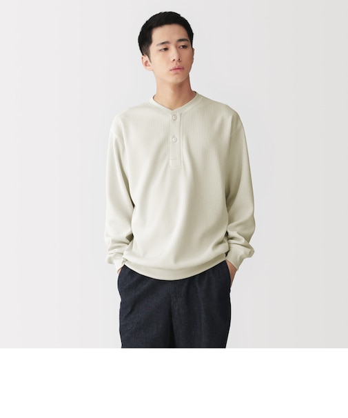 紳士 素材に還るワッフル編みヘンリーネック長袖Tシャツ
