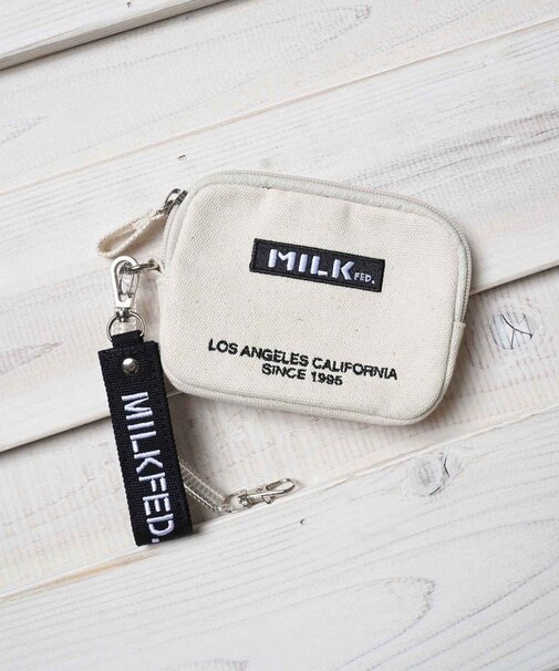 EMBROIDERED BAR PASS HOLDER