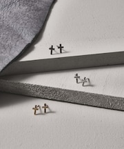Cross Pierce