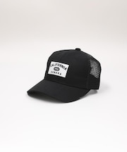 Refurbish(リファービッシュ)ワッペンメッシュキャップ