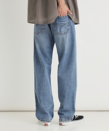 Levi's(リーバイス)５５５リラックスストレート