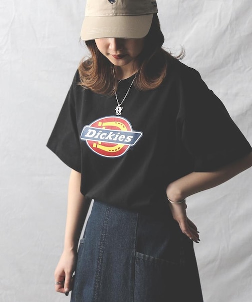 Dickies(ディッキーズ)【レディース】アイコンロゴクロップドＴシャツ