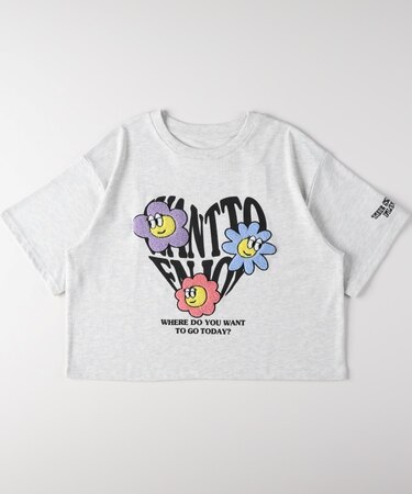 フラワー刺繍Tシャツ