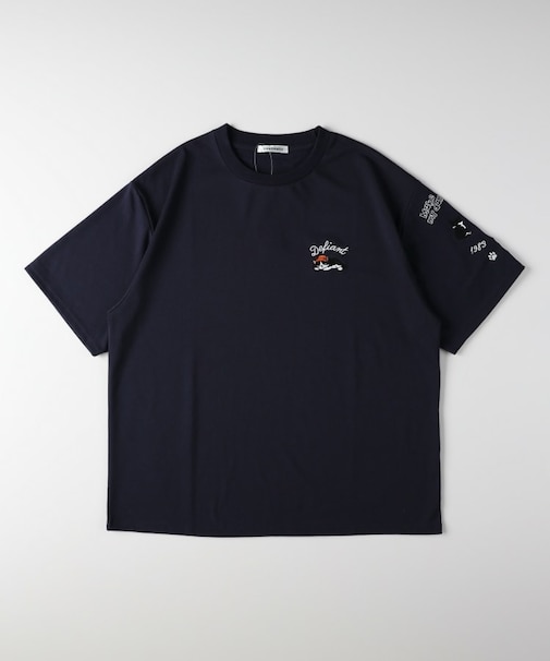 《体型カバー》ネコ袖刺繍Tシャツ